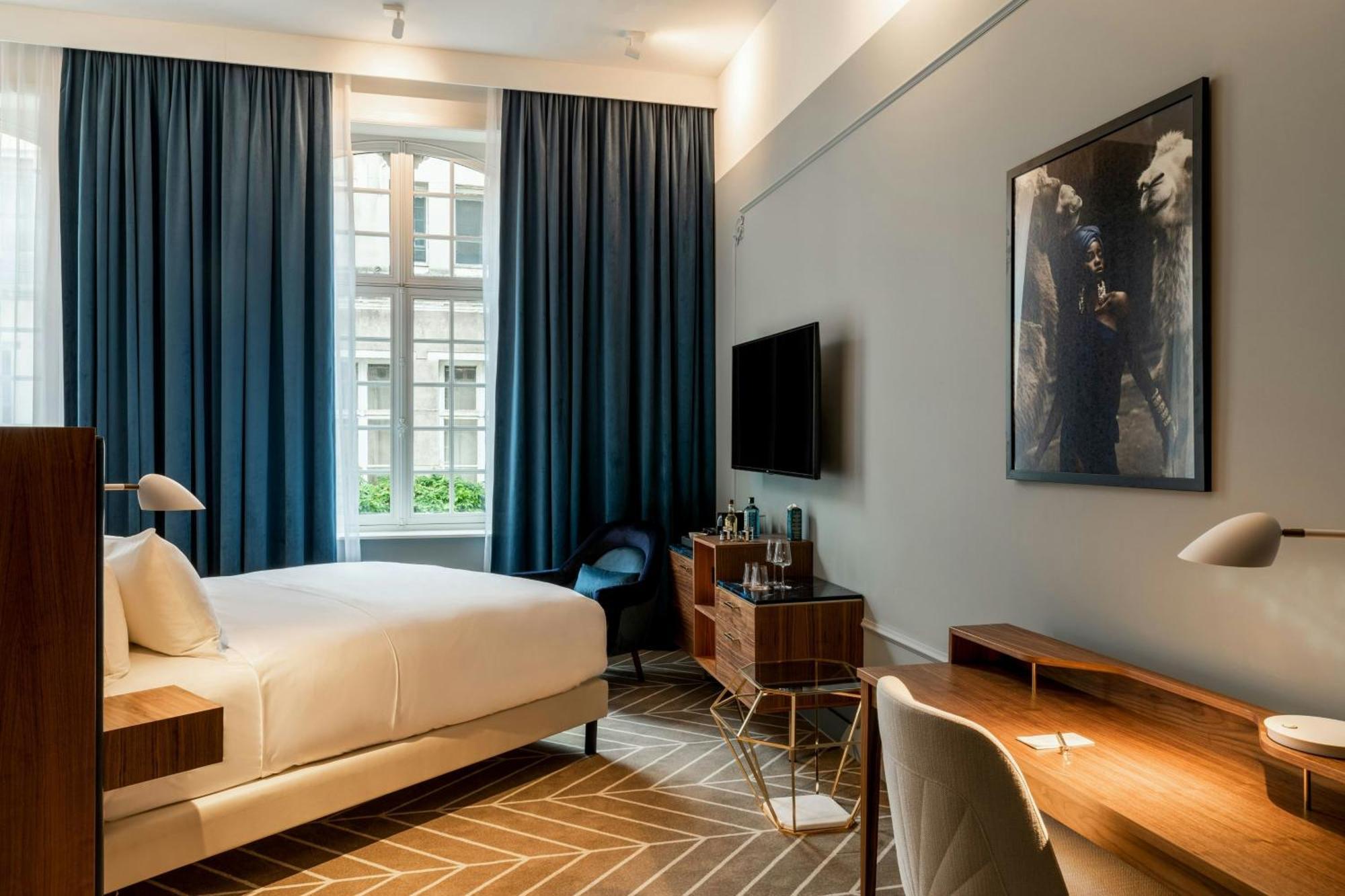 Hotel Sapphire House Antwerp, Autograph Collection Esterno foto A room at the hotel